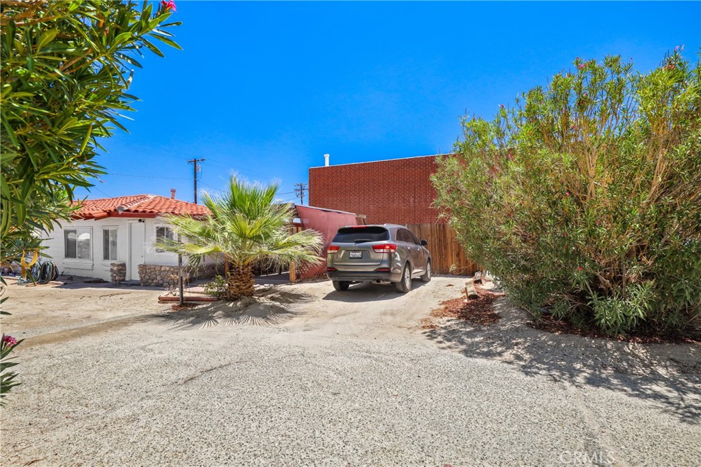 6757 Adobe Road