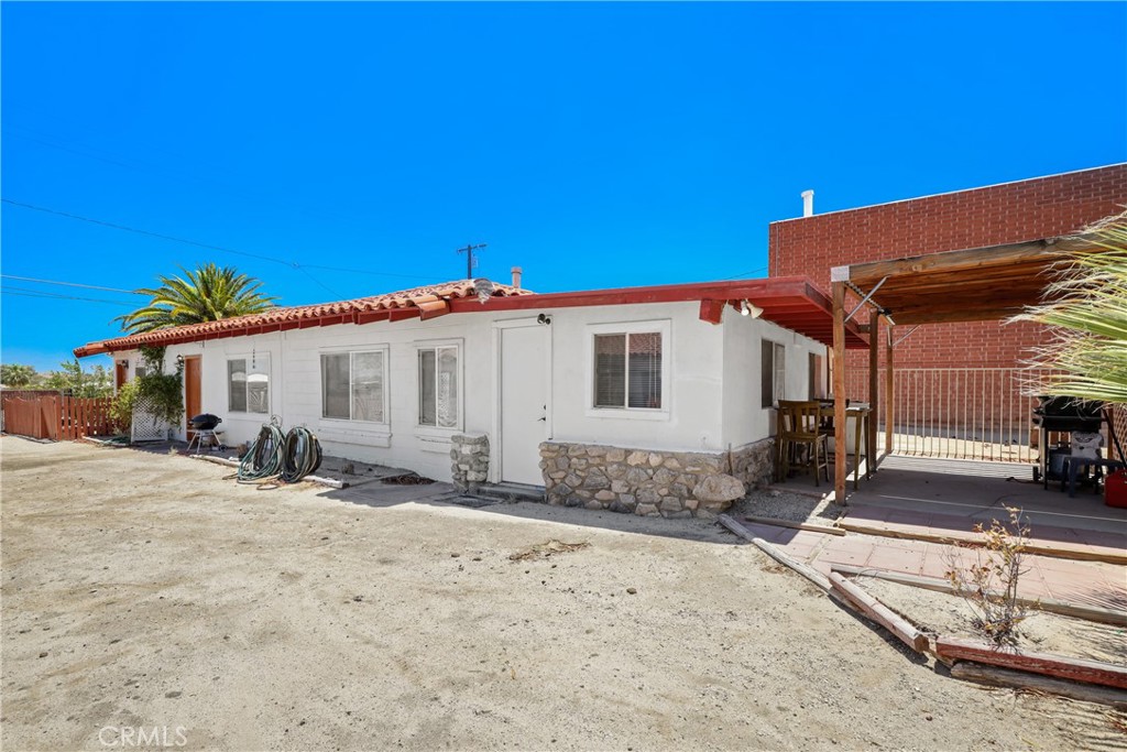 6757 Adobe Road