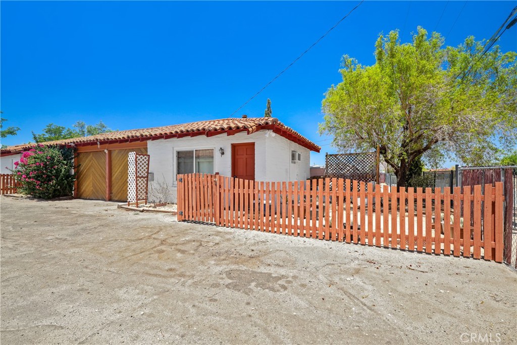 6757 Adobe Road