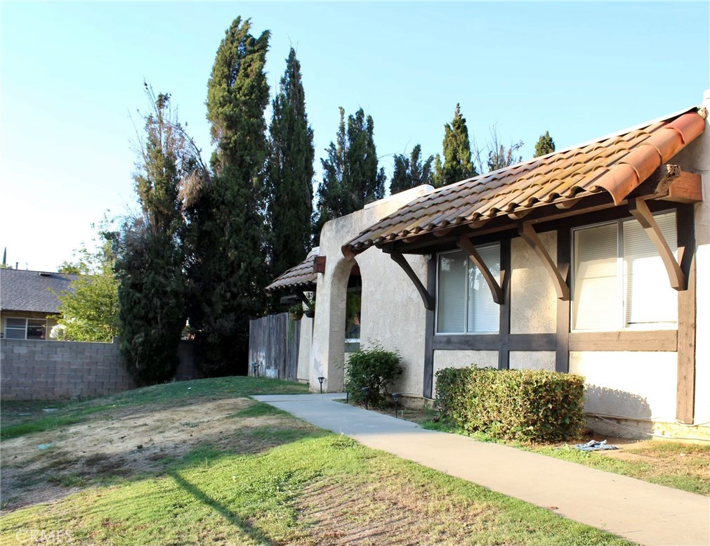 12175 Carnation Lane A. Riverside