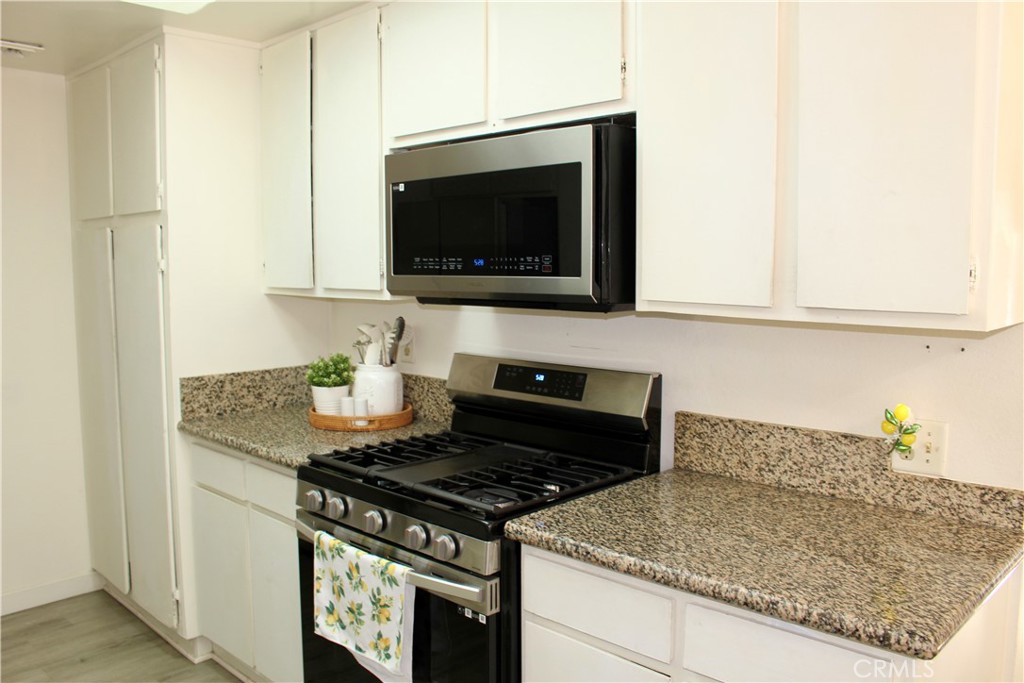 12175 Carnation Lane A. Riverside