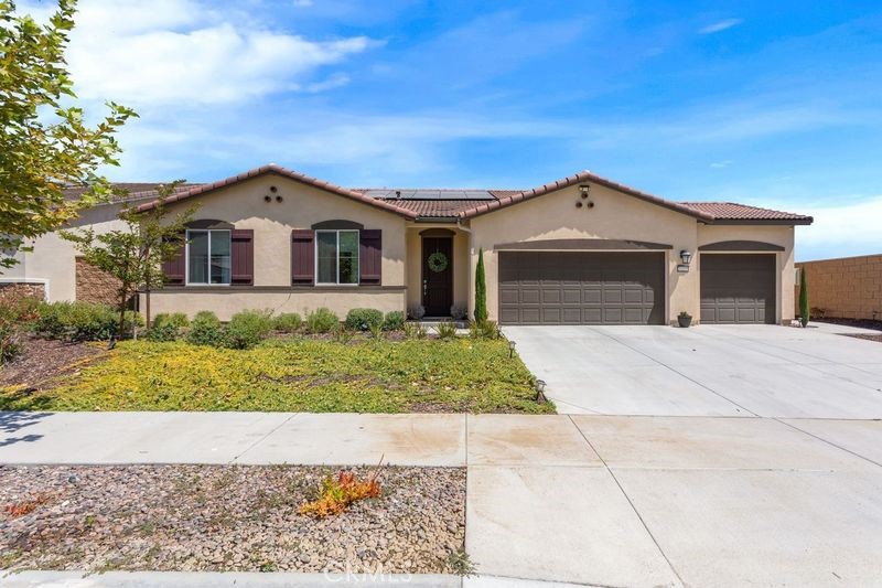 32272 Prairie Crossing Drive