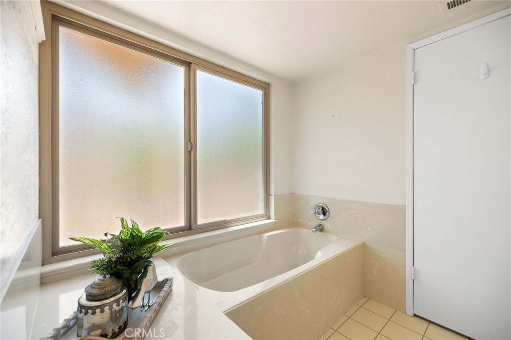 1535 Silverado Drive