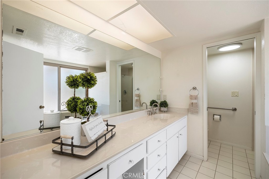 1535 Silverado Drive