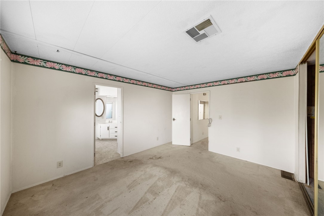 9255 Magnolia Avenue 329