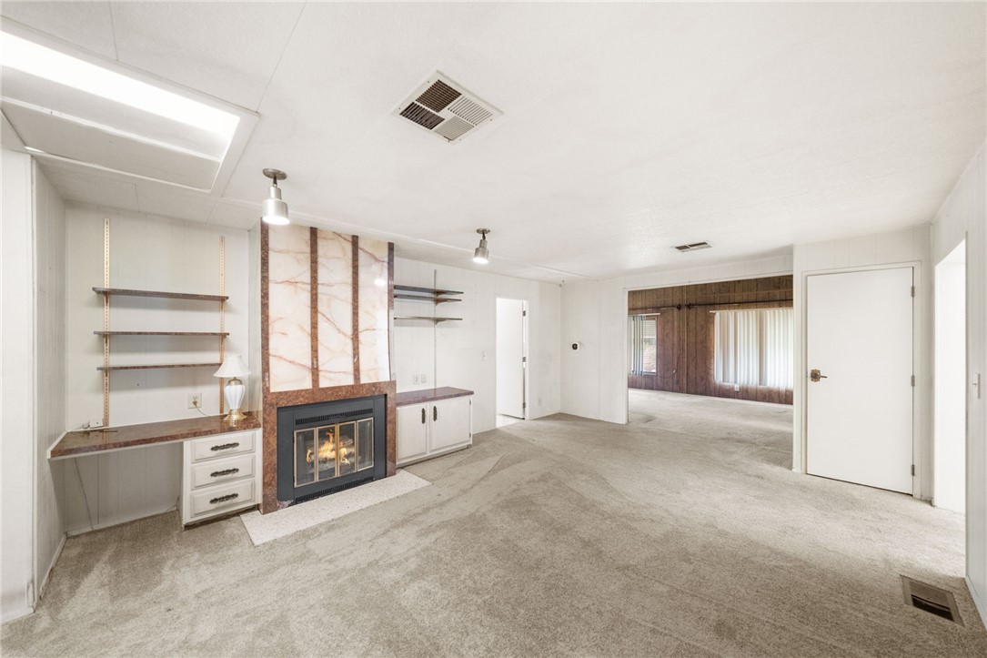 9255 Magnolia Avenue 329