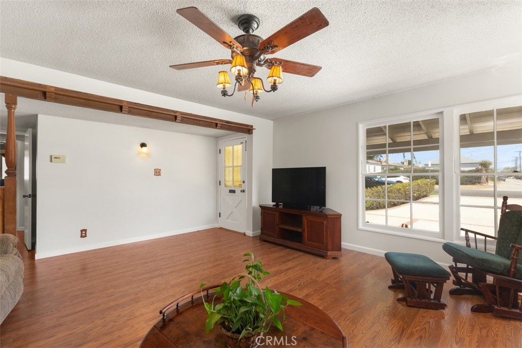 1460 W 170th Street