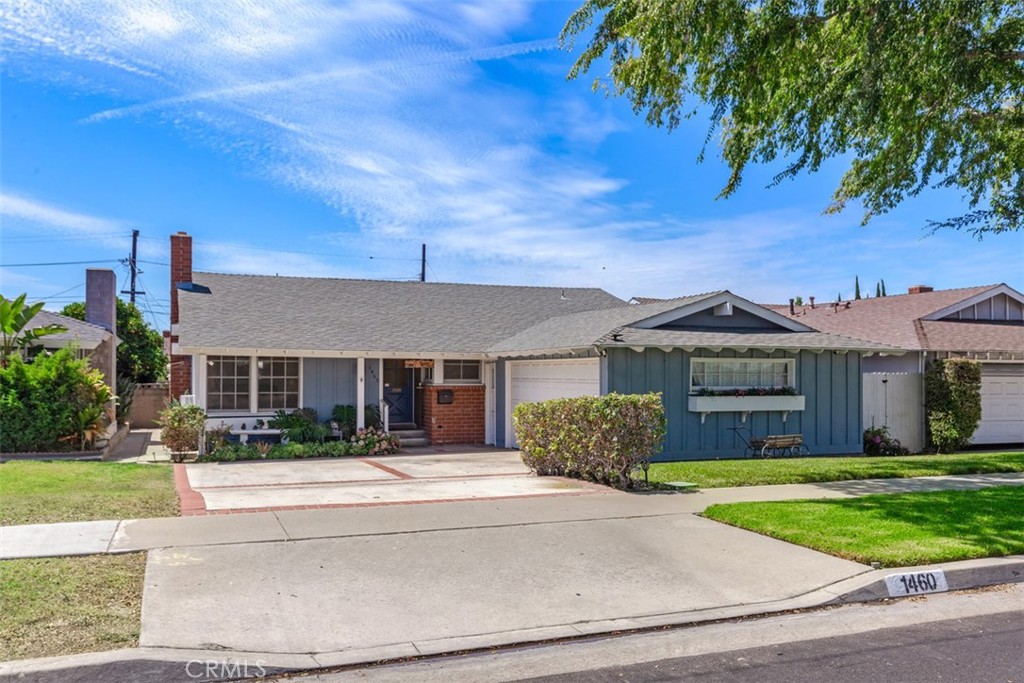 1460 W 170th Street