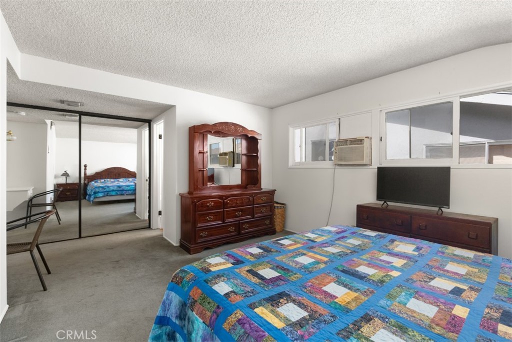 1460 W 170th Street