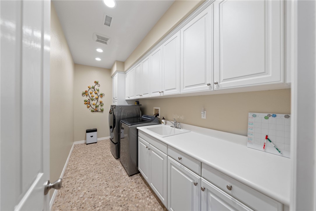 13015 Ridge Route Road