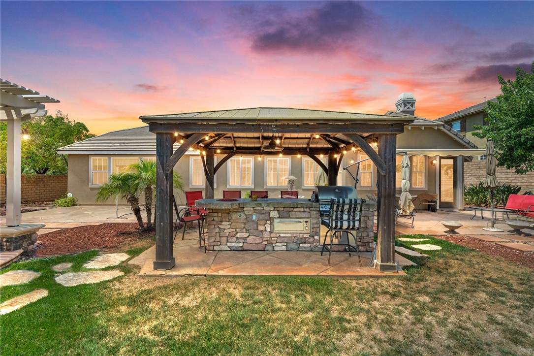 13015 Ridge Route Road