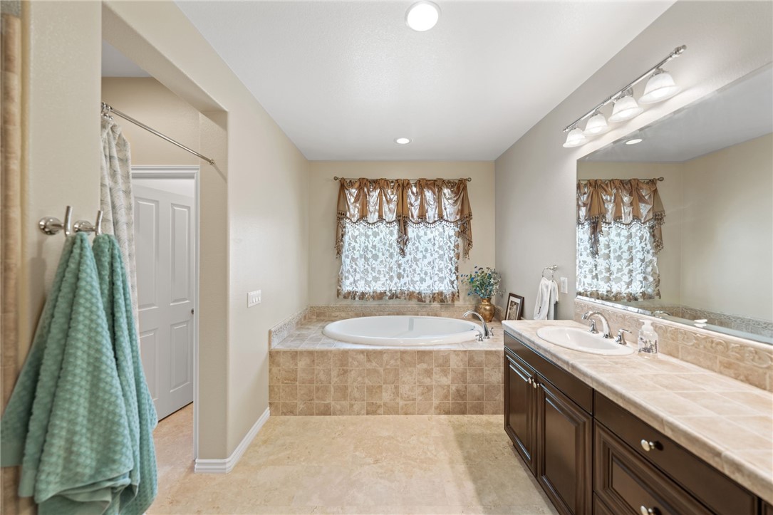 13015 Ridge Route Road