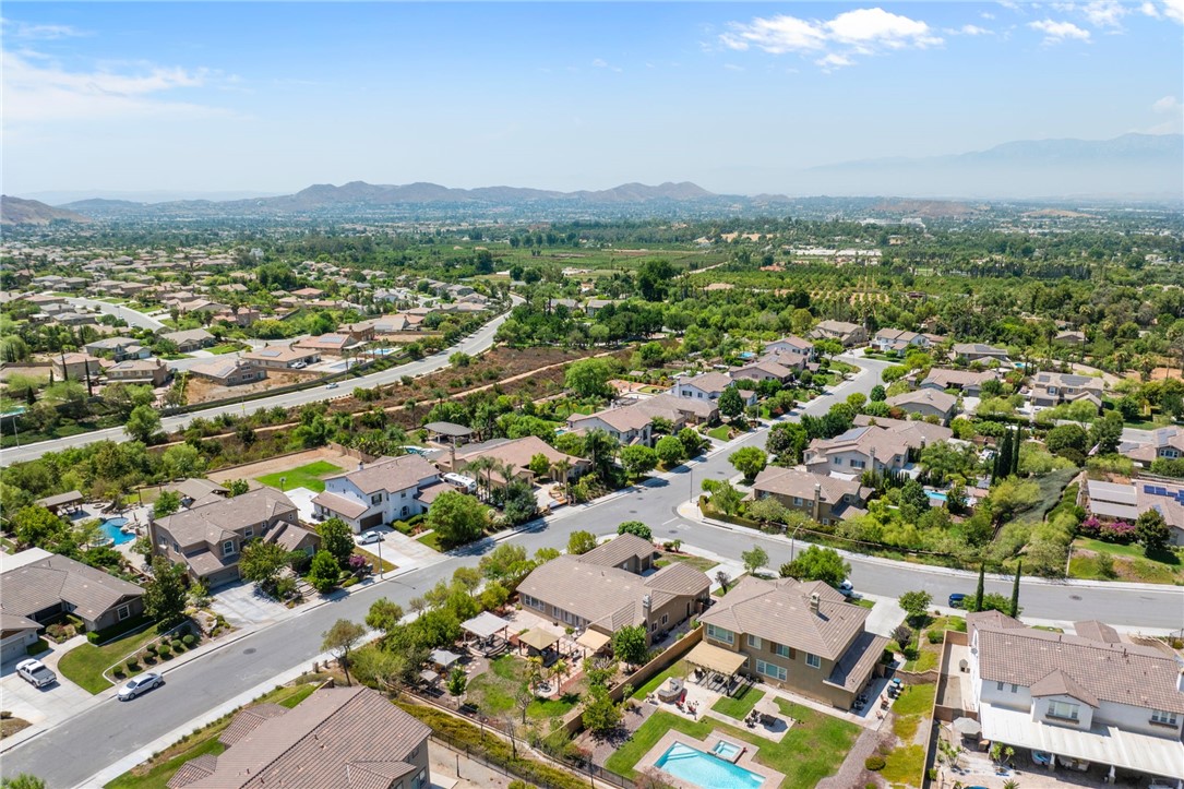 13015 Ridge Route Road