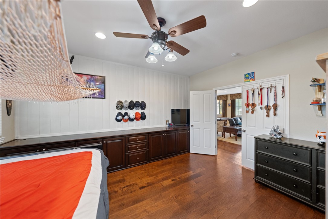 13015 Ridge Route Road