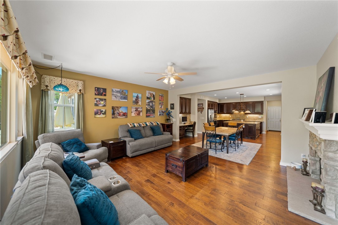 13015 Ridge Route Road