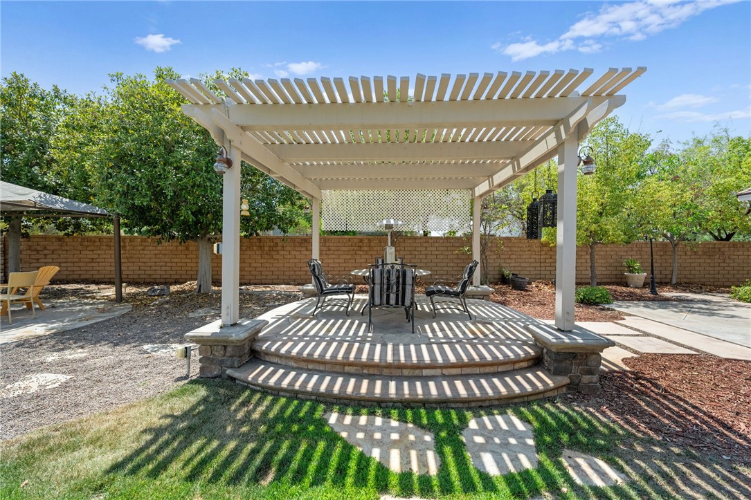 13015 Ridge Route Road