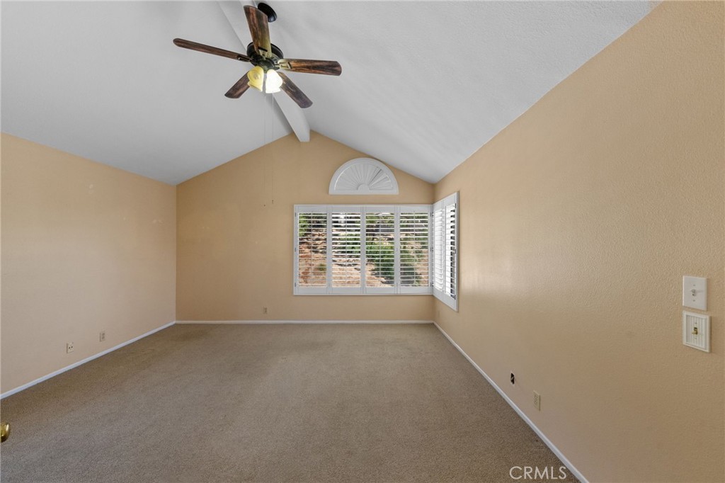 1140 Vista Lomas Lane