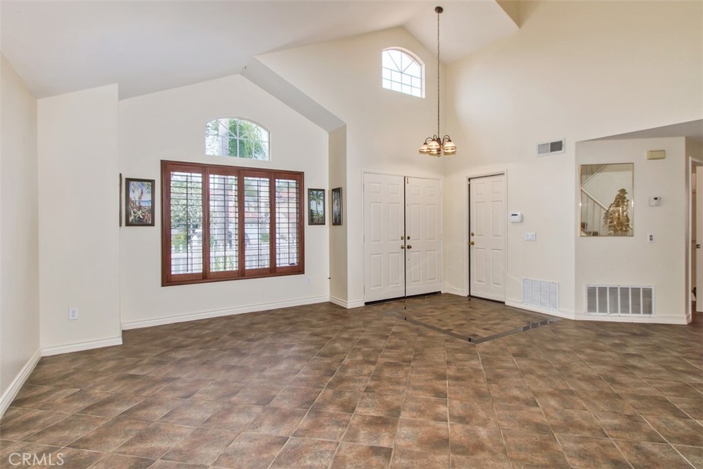 30324 Silver Ridge Court