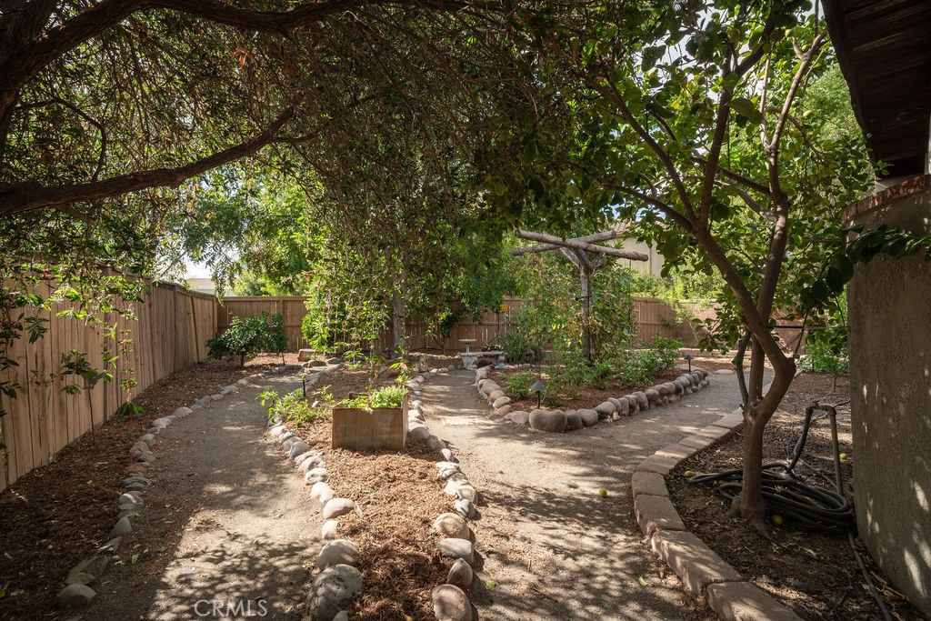 29132 Emerald Circle