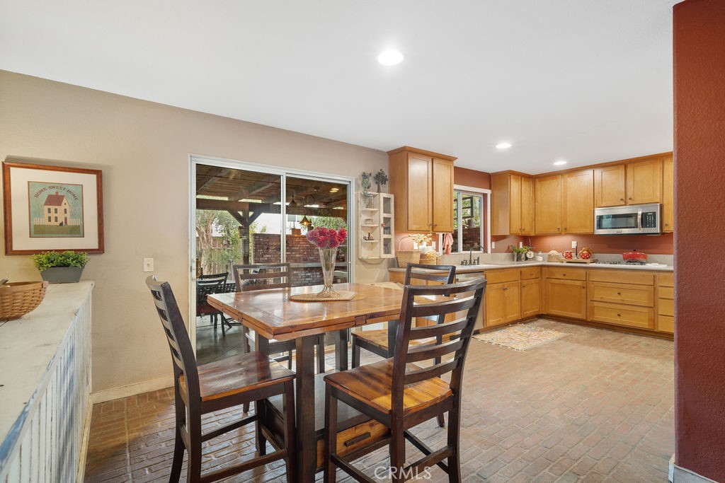 29132 Emerald Circle