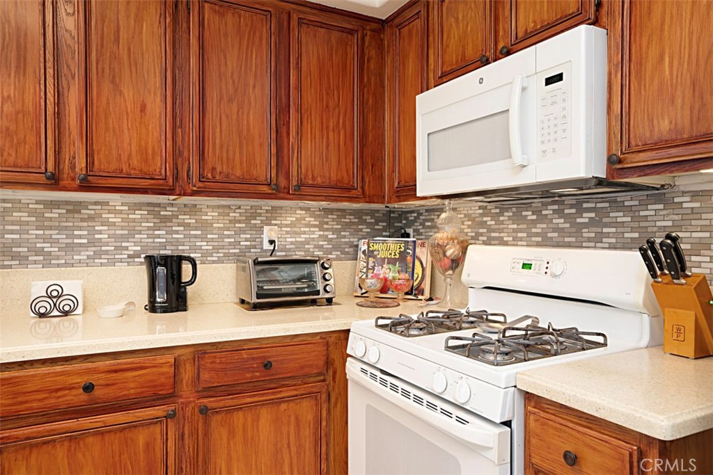 26403 Arboretum Way 2304