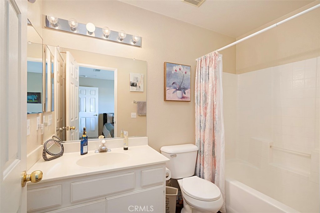 26403 Arboretum Way 2304