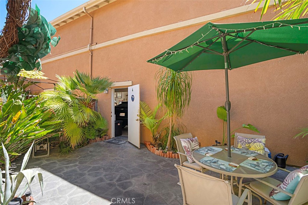 26403 Arboretum Way 2304