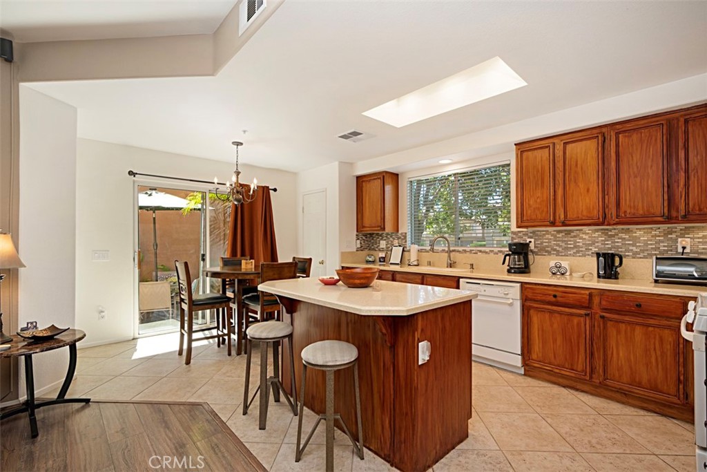 26403 Arboretum Way 2304