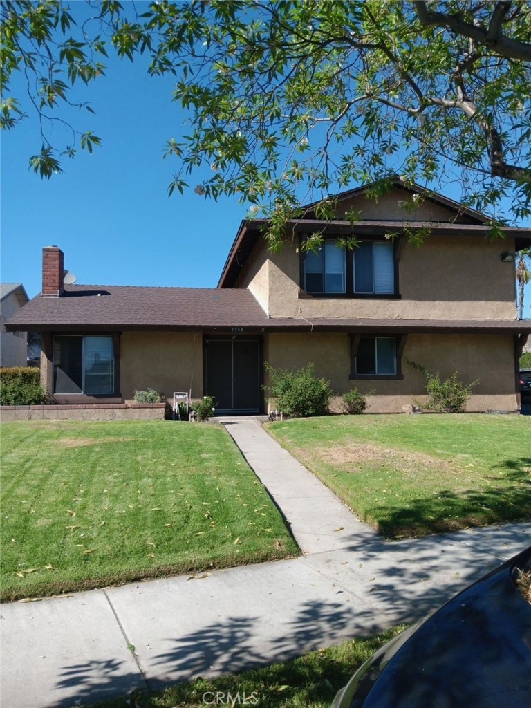 1749 E Fairfield Court