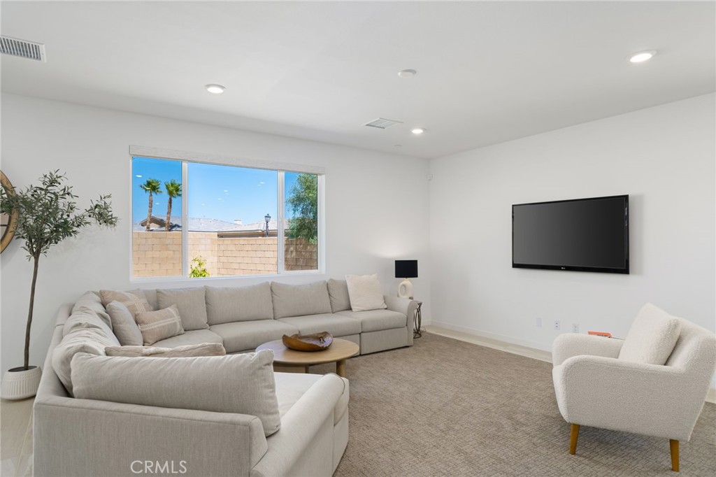39696 Picasso Court