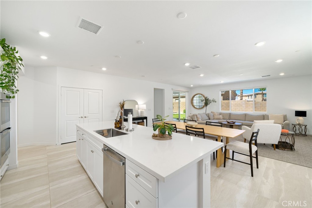 39696 Picasso Court
