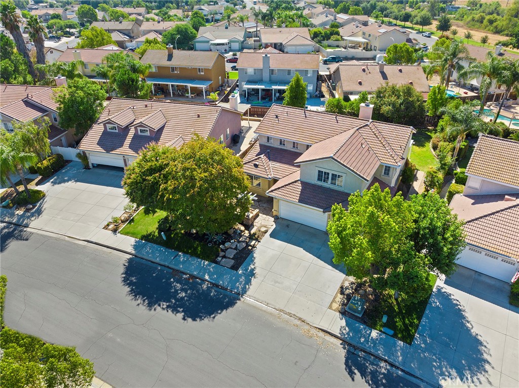 24503 Corte Descanso