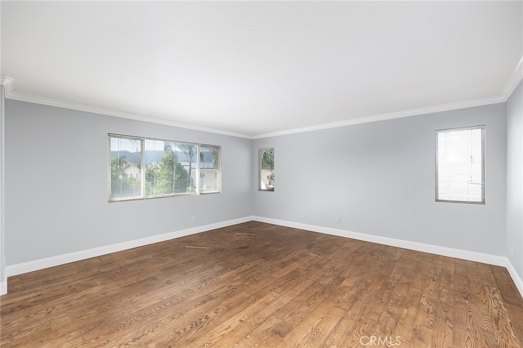 24503 Corte Descanso