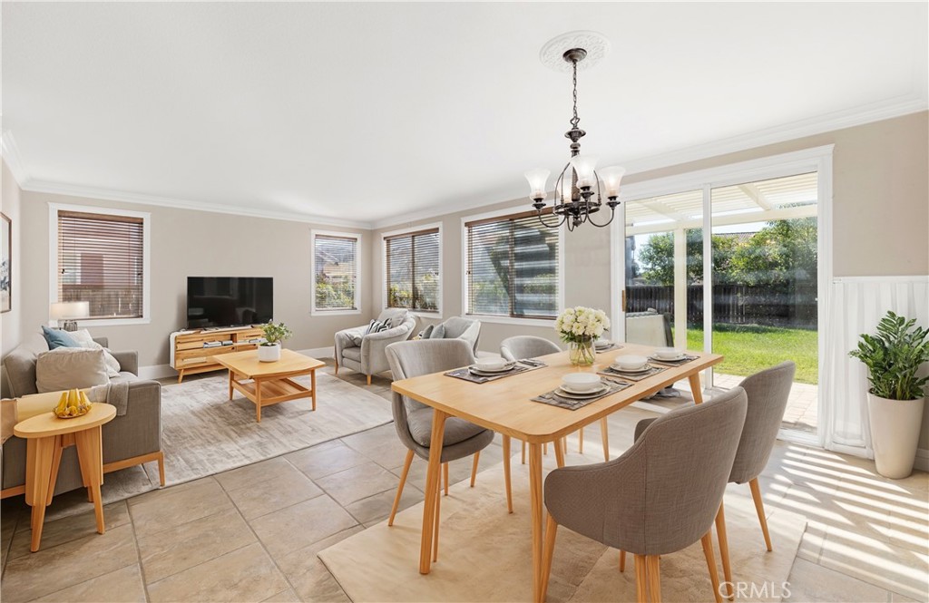 24503 Corte Descanso