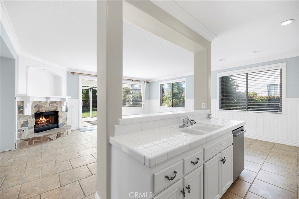 24503 Corte Descanso