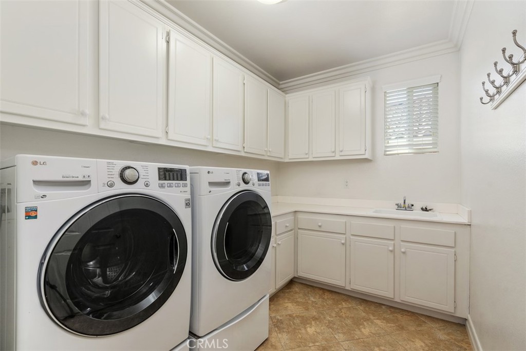 29225 High Ridge Circle