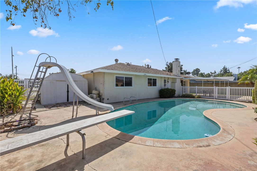 1631 S Conlon Avenue