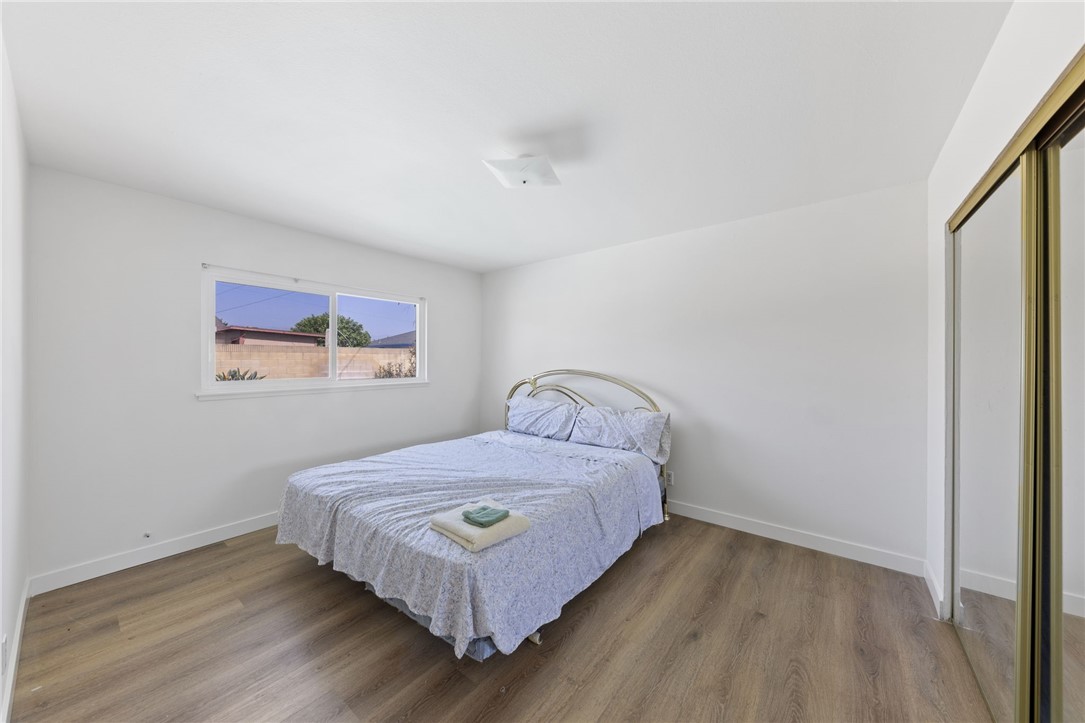 1631 S Conlon Avenue