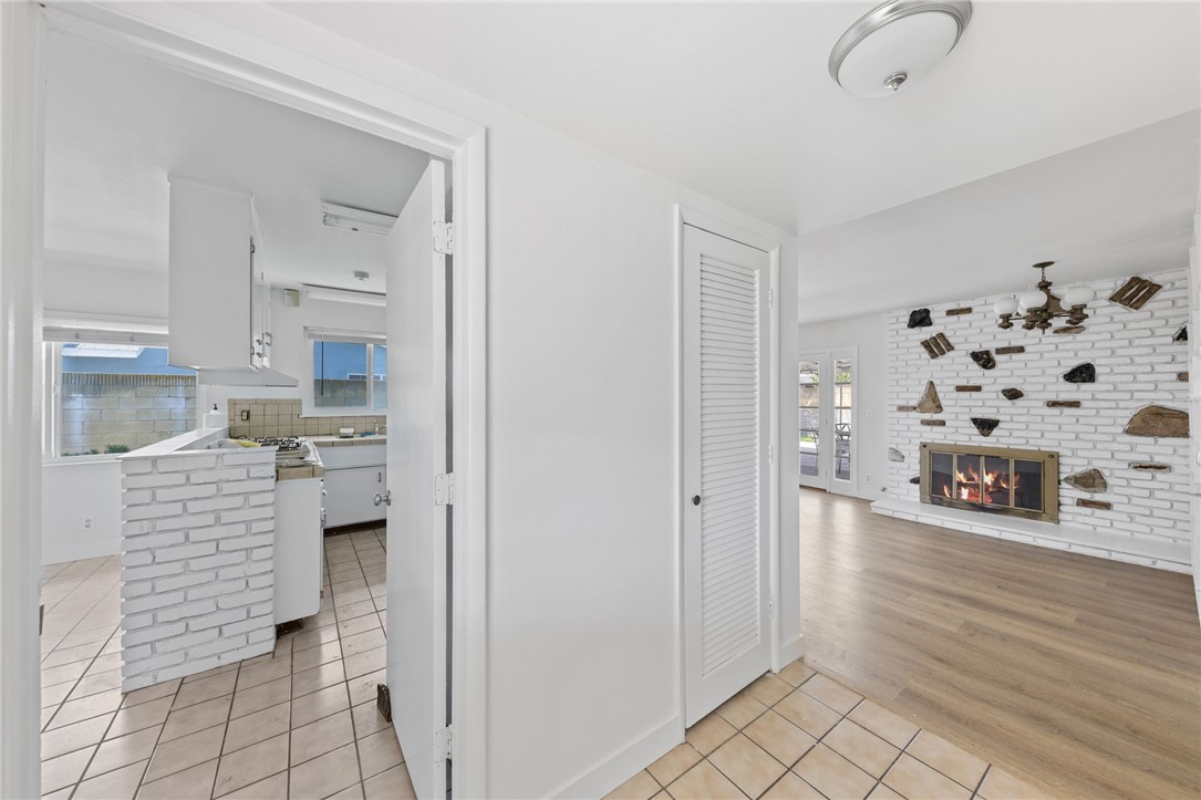 1631 S Conlon Avenue