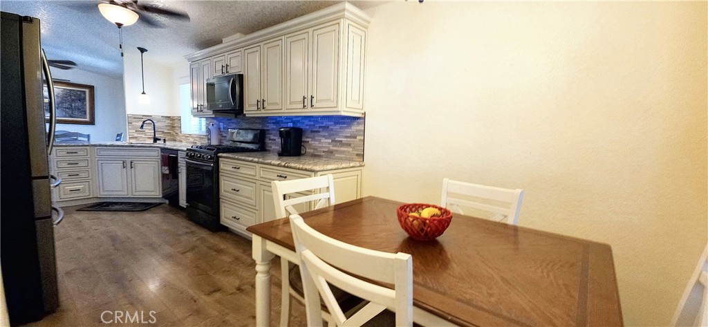 69525 Dillon Road 136