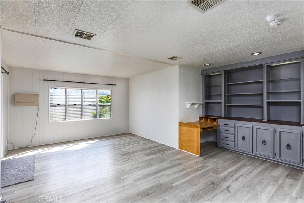 27701 Murrieta Road 70