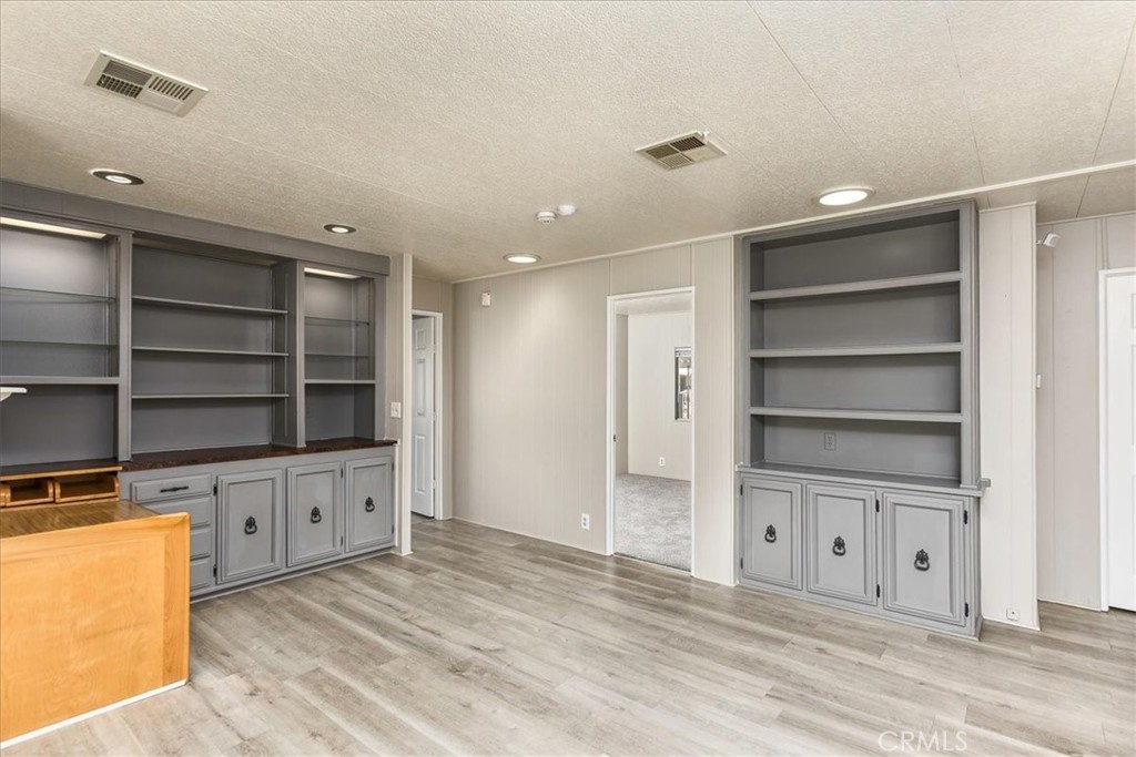 27701 Murrieta Road 70