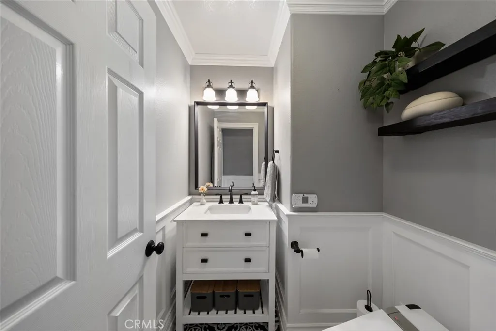 44386 Nighthawk Pass