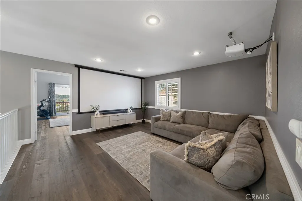 44386 Nighthawk Pass