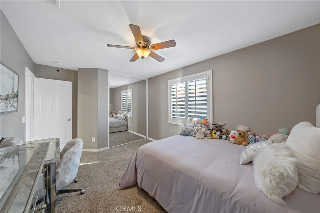 44386 Nighthawk Pass