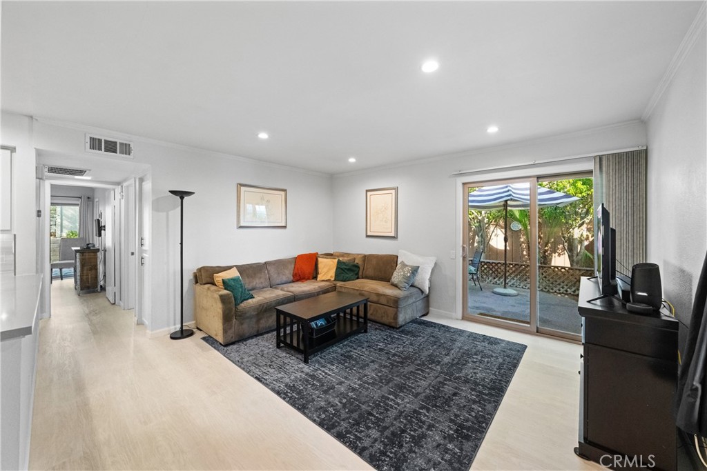 1380 Sunflower Circle S