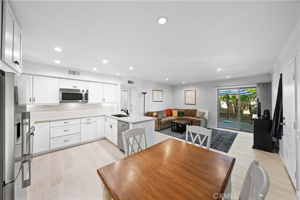 1380 Sunflower Circle S