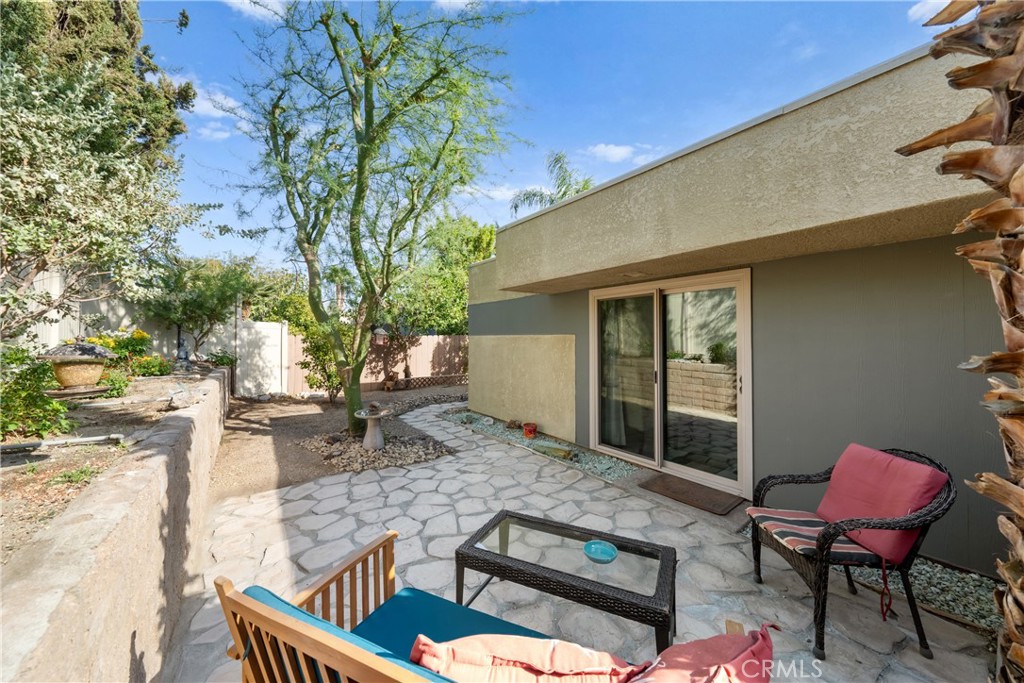 1380 Sunflower Circle S