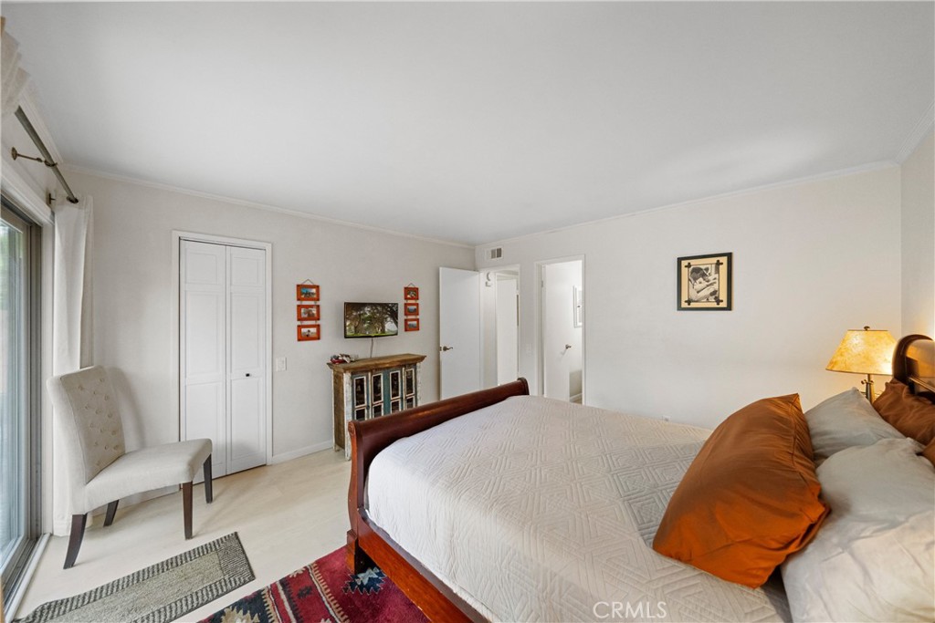 1380 Sunflower Circle S