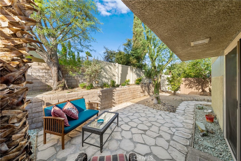 1380 Sunflower Circle S